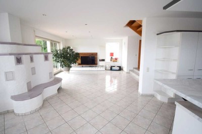 Weihnachtsspezial: Traumhaus mit Einliegerwohnung und bezauberndem Garten!