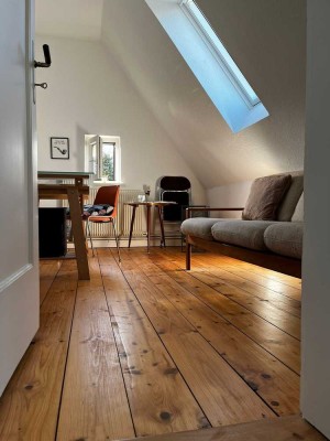 Zentrumsnahe und ruhige DG-Wohnung 68qm in Leer an 1 Person zu vermieten