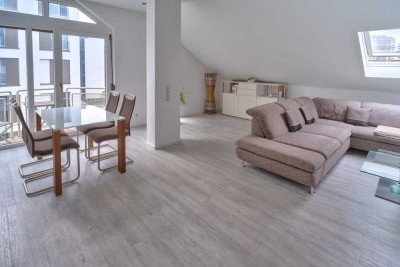 TOP! *** Belohnung für langes Suchen! ***  DG-Wohnung am Steinberg