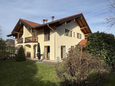 TOP DHH mit Einbauküche, Süd-West-Terrasse, Privatgarten und Bergblick