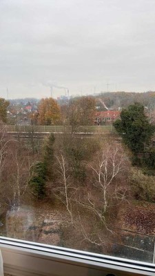 Stilvolle, vollständig renovierte 2-Zimmer-Wohnung mit EBK in Bremerhaven