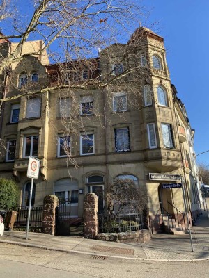 Schöne und gepflegte 2-Zimmer-Wohnung mit Balkon und EBK in Pforzheim