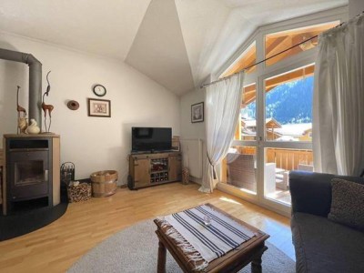 4 Zimmer Wohnung mit Tiefgaragenplatz und Kellerabteil; 25 Minuten von Innsbruck