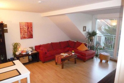 Sanierte Dachgeschosswohnung in Brühl-Zentrum Balkon! Provisionsfrei!!