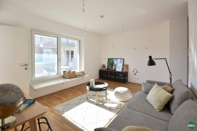 ERSTBEZUG | 2,5-Zimmer-Eigentumswohnung mit Atelier und Garten