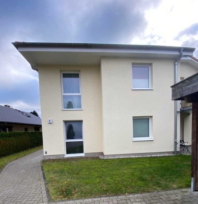 Moderne 3-Zimmer Wohnung mit Balkon und Carport in begehrter Lage