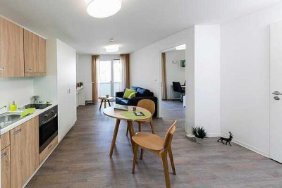 Moderne 2-Zimmer-Wohnung - möbliert mit Stellplatz zur Zwischenmiete