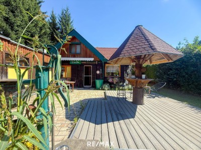 *** Kleines gemütliches, möbliertes Häuschen mit Gartenparadies in der Waldrandsiedlung, mit Photovoltaik, Brunnen, Sauna, Garage, Carport,….. ***