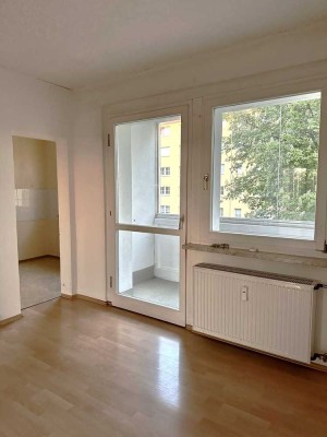 Kautionsfrei + 4 Monate Kaltmietfrei // 3 Zimmer für Handwerker //