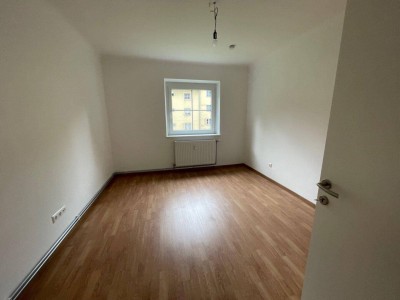 Erstbezug nach Sanierung - 2 Zimmer