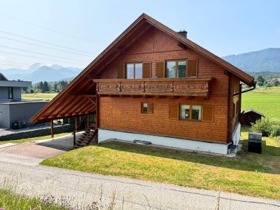 Charmantes Mehrfamilienhaus mit Ferienhaus in ruhiger Lage von Rosegg