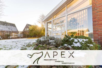 Golfplatz, Internatsschule, Schlei und die Hüttener Berge in Reichweite