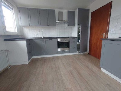 Helle teilmöblierte 3-Zimmer-Wohnung im Herzen von Magstadt + Stellplatz/Nutzfläche
