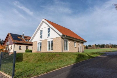 Ihr Traum vom modernen Wohnen in idyllischer Feldrandlage – exklusives Einfamilienhaus in Agenbach