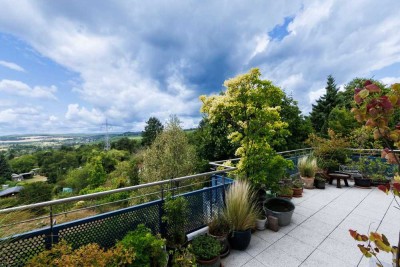 Ab Mai bezugsfrei: Penthouse-Maisonette mit Traumblick