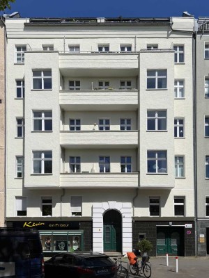 SOFORT BEZUGSFREIE 1 ZIMMER WOHNUNG AM VOLKSPARK FRIEDRICHSHAIN