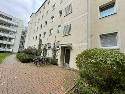 Modern Saniert - 2 Zimmer mit Einbauküche!