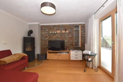 Freizeitwohnsitz - 60m² mit Herz, Kamin und Sonnenbalkon
