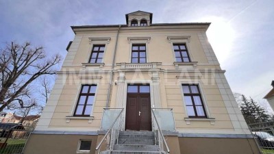 Exklusive 2-Raum Wohnung + Aufzug+Garten – Top-Lage in Frankenberg