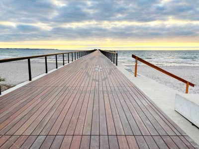 Top Lage! Sonne,Sand&Meer: komfortable Wohnung mit Balkon direkt am Strand und seitlichem Meerblick