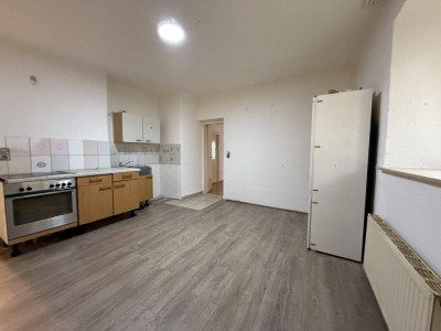 BIETERVERFAHREN - renovierungsbedürftige 2-Zimmerwohnung!