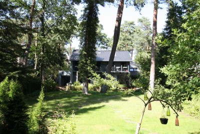 Wohntraum auf 3 Ebenen mit großem Garten _ Design trifft Natur_Strand fussläufig