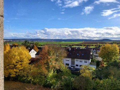 3,5 Zimmer-Wohnung mit Ausblick und 2 Balkonen