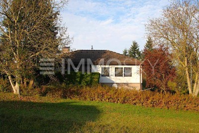 Bungalow samt Keller, Garage, Garten- enormes Potential!