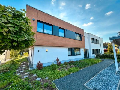 - Moderne 3-Zimmer Eigentumswohnung mit Dachterrasse in Deutsch Evern -