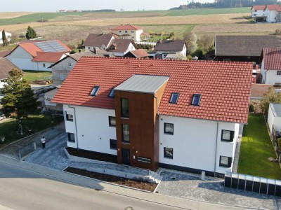 Hochwertige 3-Zi Wohnung mit großzügigem Balkon (Wo 5)