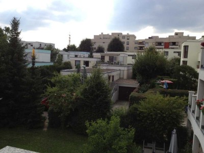 Gemütliche 2-Zimmer-Wohnung mit Balkon auf dem Zollberg