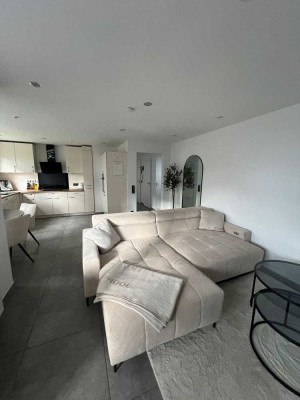 Exklusive, neuwertige 2-Zimmer-Wohnung mit gehobener Innenausstattung mit Einbauküche in Neckarsulm