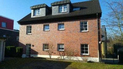 Helle, freundliche  3-Zimmer-Wohnung mit Terrasse in Essen