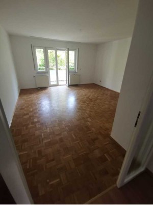Große 3-Zimmer-Wohnung in Frankfurt Heddernheim/Mertonviertel