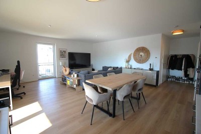 MODERNE 2,5-ZIMMERWOHNUNG MIT GEHOBENER AUSSTATTUNG! Ca. 80 m² und Aufzug in Gründau-Lieblos