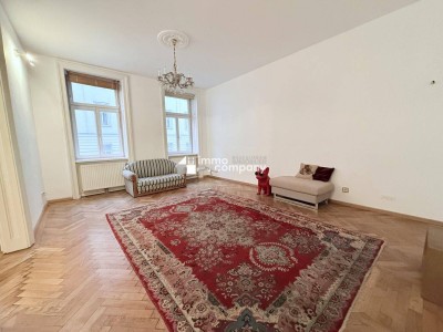 Klimatisierte 4,5-Zimmer-Altbauwohnung in zentraler Lage nahe Alois-Drasche-Park