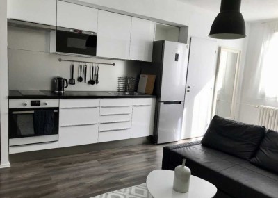Stilvolle, vollständig renovierte 1,5-Zimmer-Wohnung mit EBK in Bretten