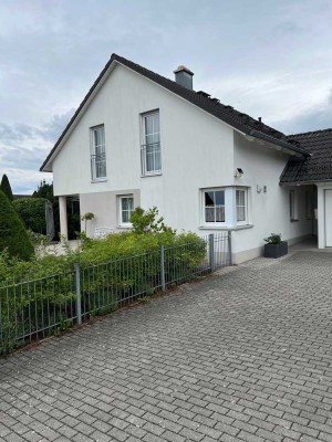 Exklusives Einfamilienhaus