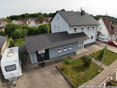 Modernisiertes Einfamilienhaus mit tollem Grundstück
