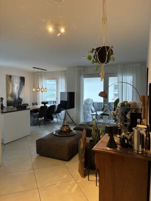 *NEUBAU Zweitbezug* 3-Zimmer-Wohnung mit Einbauküche und Stellplatz direkt am Nordwestkrankenhaus