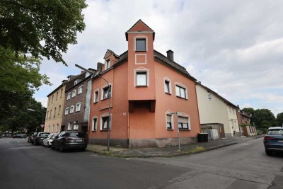 Dreifamilienhaus mit Doppelgarage in Wanne