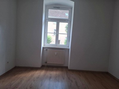 Unmöblierte 2-Zimmer-Altbauwohnung im Halbstock in Thörl nahe Kapfenberg zu mieten !
