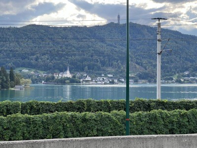 Kurzzeitvermietung erlaubt ! Blick auf Maria Wörth und Pyramidenkogel