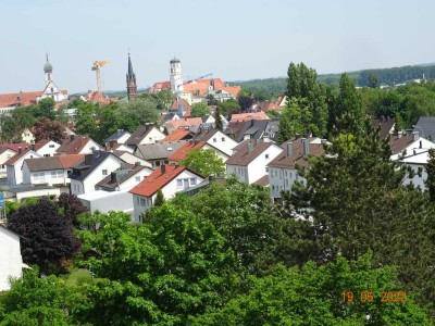 Modernisierte 2-Zimmer-Wohnung mit Balkon und EBK in Dillingen an der Donau