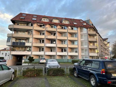 Geschmackvolle, modernisierte 1-Raum-Wohnung mit Balkon in Leimen