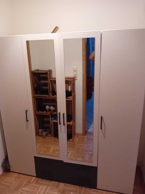 Charmante 2,5-Zimmer Dachgeschosswohnung in Essen Nordviertel auf Wunsch teilmöbliert