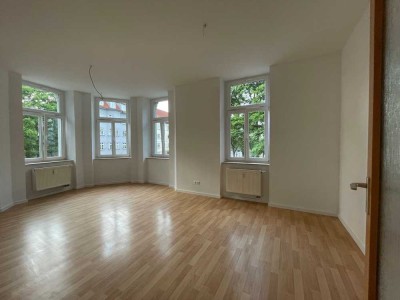 -von privat- Wunderschöne 3-Zimmer-Wohnung in Erfurt - WG geeignet