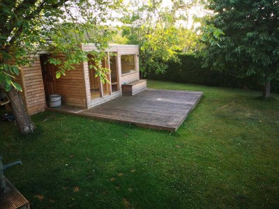 Haus im Haus mit großem Garten + lux. Gartensauna in Neu-Anspach