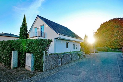 Lichtdurchflutetes Familienheim in toller Lage