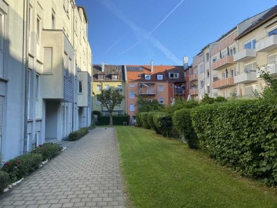 Sehr gut geschnittene und gepflegte 3,5-Zi-Wohnung (sehr zentral mit Balkon & TG Stellplatz)